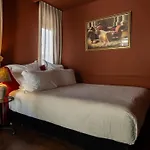 Hotel Casa Suzanna Tel-Aviv